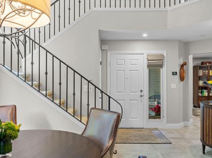 2126 University Park Dr, Sacramento, CA 95825 Photo