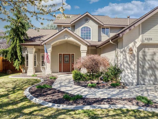 4259 N Waterloo Ave, Boise, ID 83713