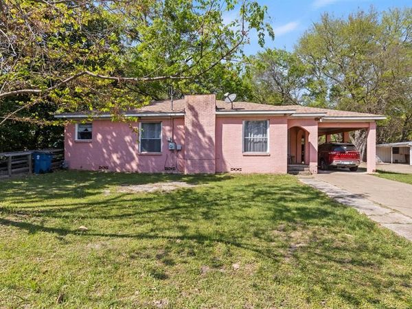 510 W 12th Street , Mount Pleasant, TX 75455