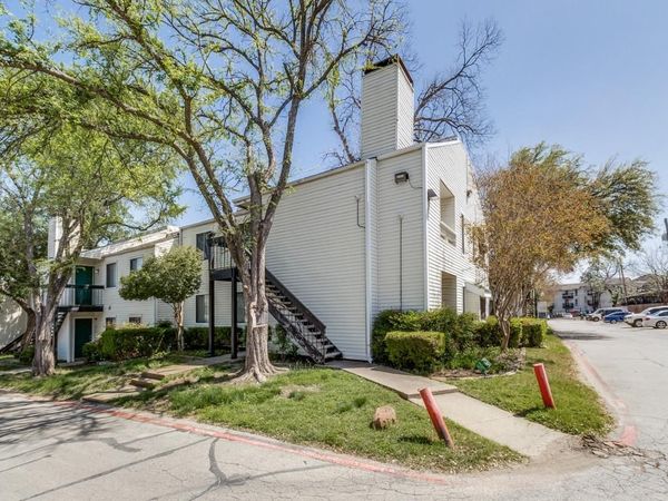 7431 Holly Hill Drive, Unit 210, Dallas, TX 75231