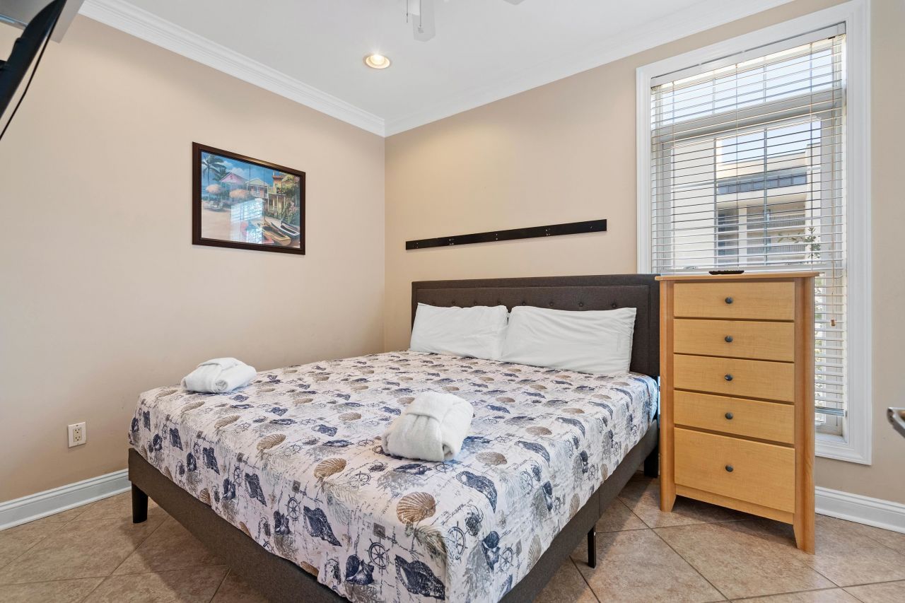 213 76th Ave. N Photo 32