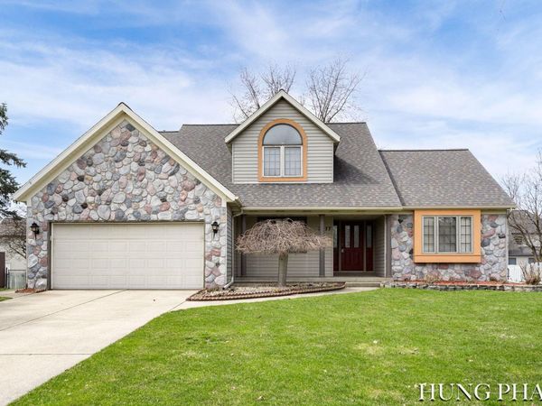 2277 Vantage Court SE, Caledonia, MI 49316