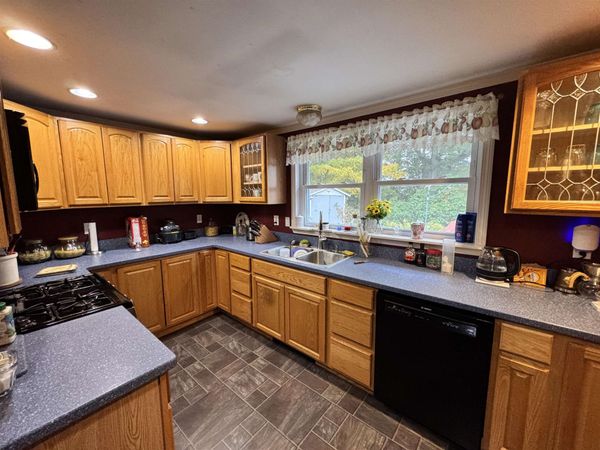 2849 Dartmouth College Highway, Haverhill, NH 03774