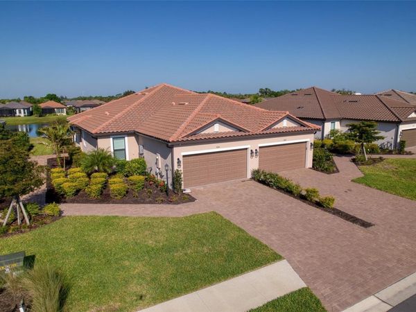 3044 FORMIA COURT , BRADENTON, FL 34211