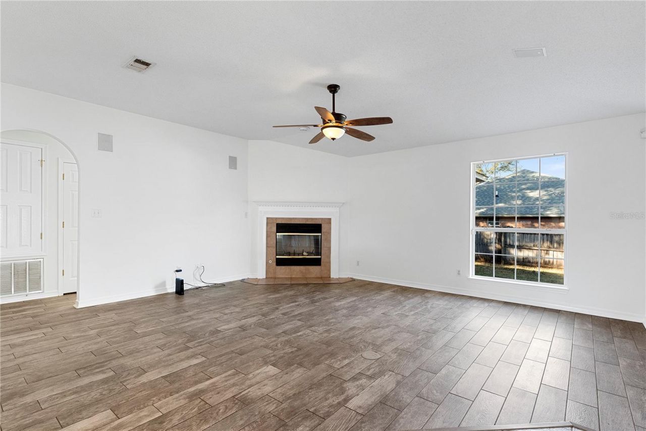 6622 Hallendale Drive, Pensacola, FL 32526 Photo