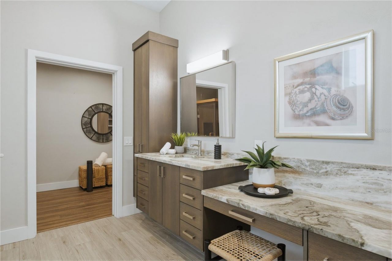 915 Bayshore Drive, Tarpon Springs, FL 34689 Photo