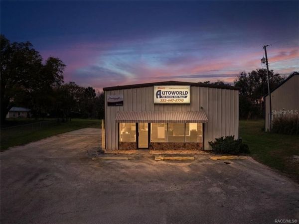 8 HIGHWAY 19 N, INGLIS, FL 34449