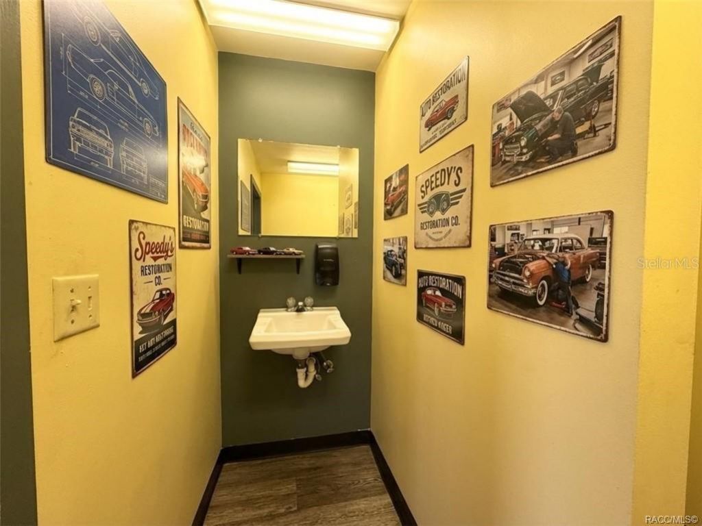 8 Highway 19 N, Inglis, FL 34449 Photo