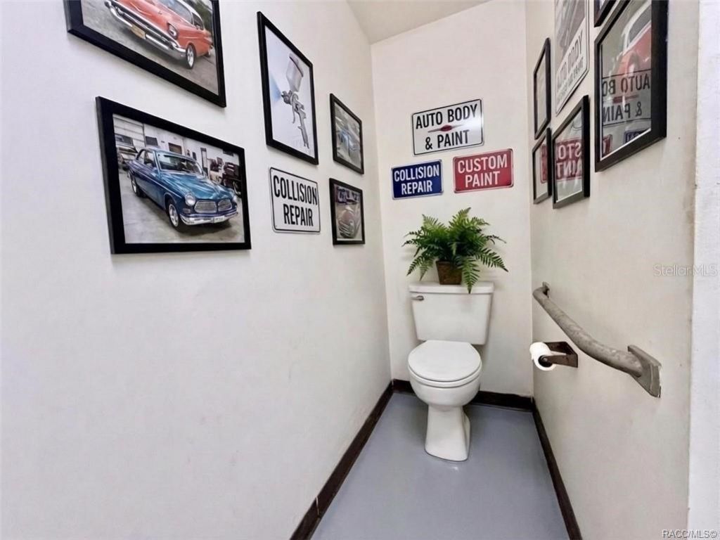 8 Highway 19 N, Inglis, FL 34449 Photo