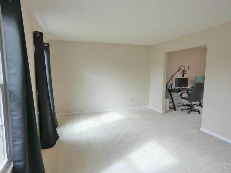 7729 Joan Drive, West Chester, OH 45069 Photo 4