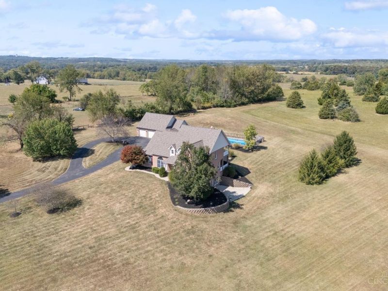 9917 us 50, Hillsboro, OH 45133 Photo 17