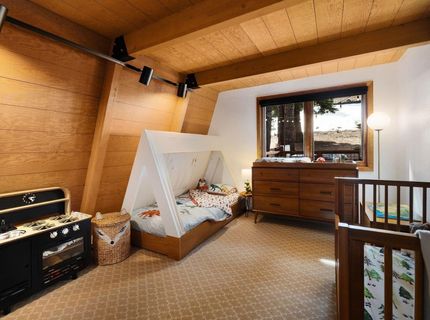 14075 Herringbone Way, Truckee, CA 96161 Photo