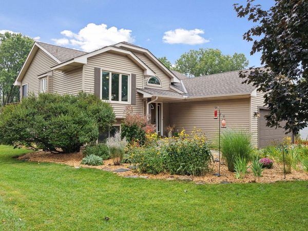 1001 67th Avenue NE, Fridley, MN 55432