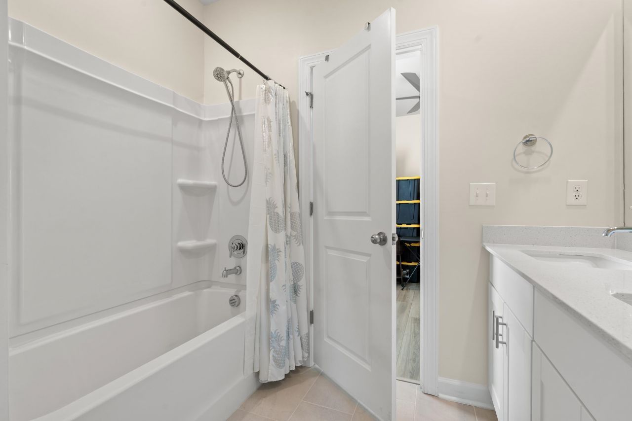 4570 Day Lily Run St.  Photo 19