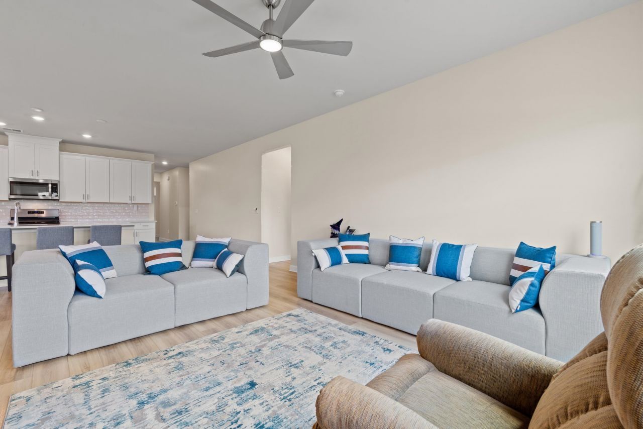 4570 Day Lily Run St.  Photo 7