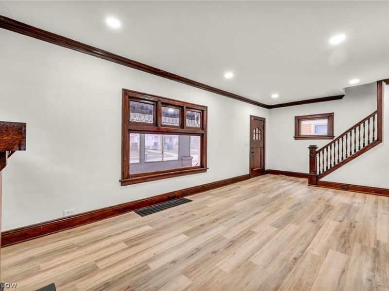 13910 Bartlett Avenue, Cleveland, OH 44120 Photo 11