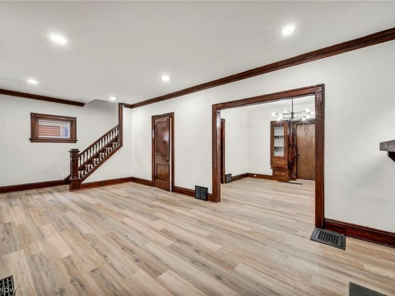 13910 Bartlett Avenue, Cleveland, OH 44120 Photo 13