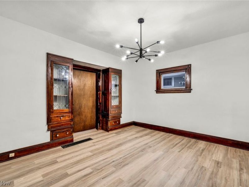 13910 Bartlett Avenue, Cleveland, OH 44120 Photo 14