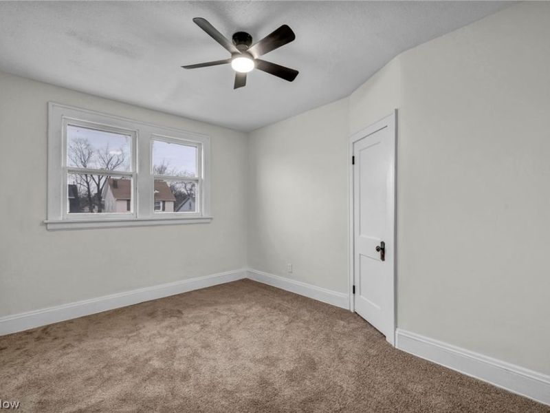 13910 Bartlett Avenue, Cleveland, OH 44120 Photo 25