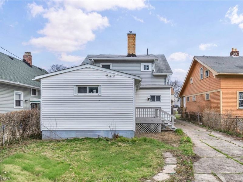 13910 Bartlett Avenue, Cleveland, OH 44120 Photo 4