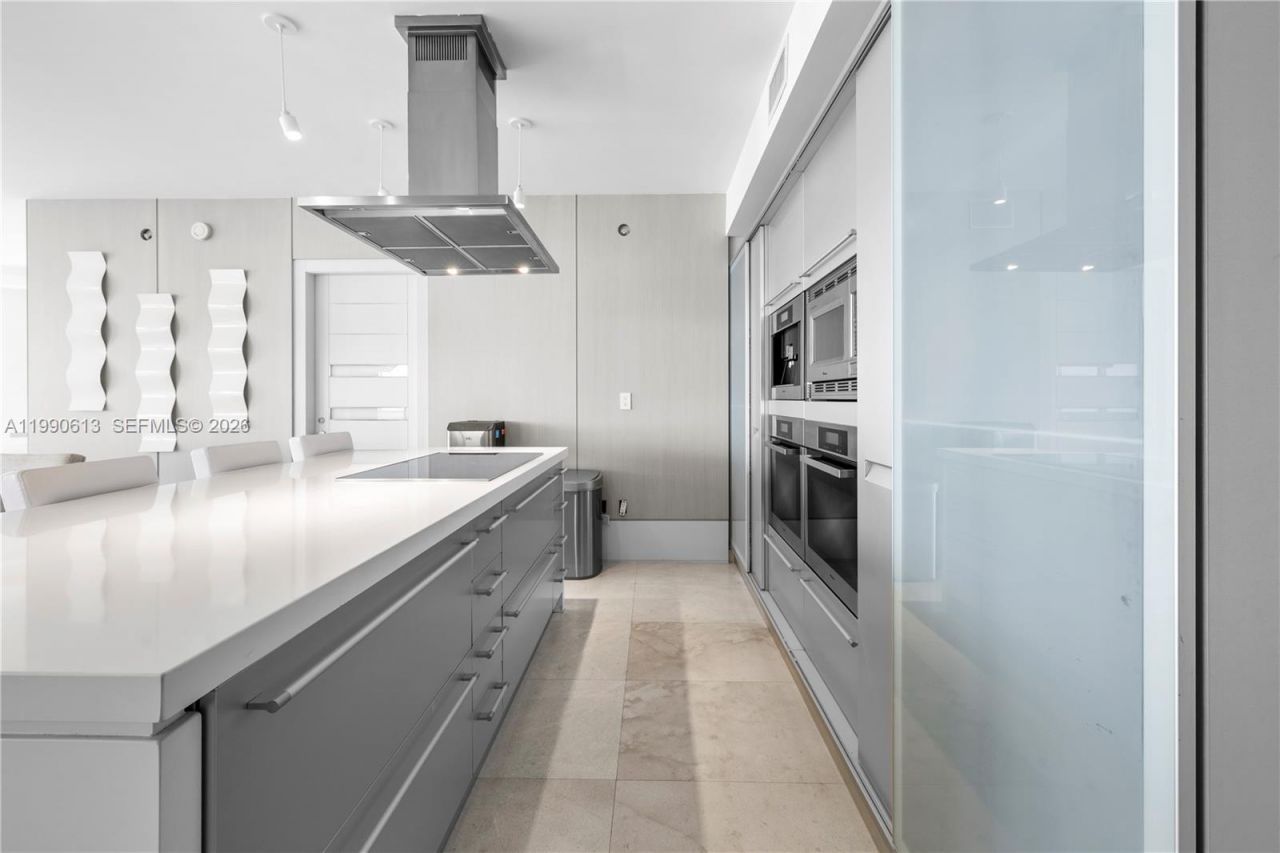 18201 Collins Ave, Unit 1209, Sunny Isles Beach, FL 33160 Photo