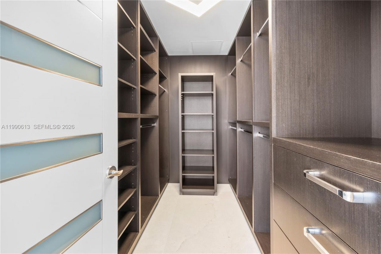 18201 Collins Ave , Unit 1209, Sunny Isles Beach, FL 33160 Photo