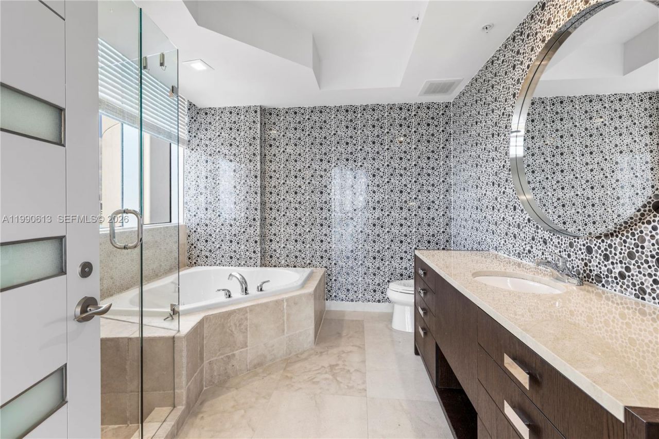 18201 Collins Ave, Unit 1209, Sunny Isles Beach, FL 33160 Photo