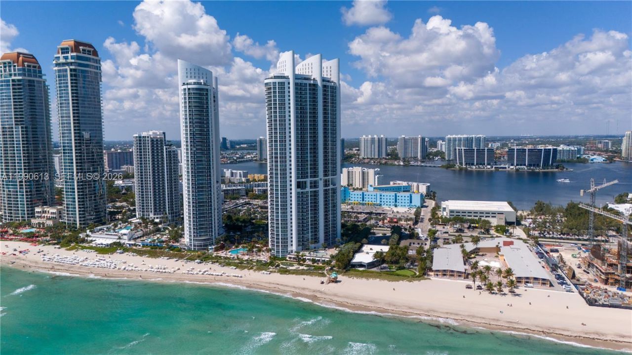 18201 Collins Ave , Unit 1209, Sunny Isles Beach, FL 33160 Photo