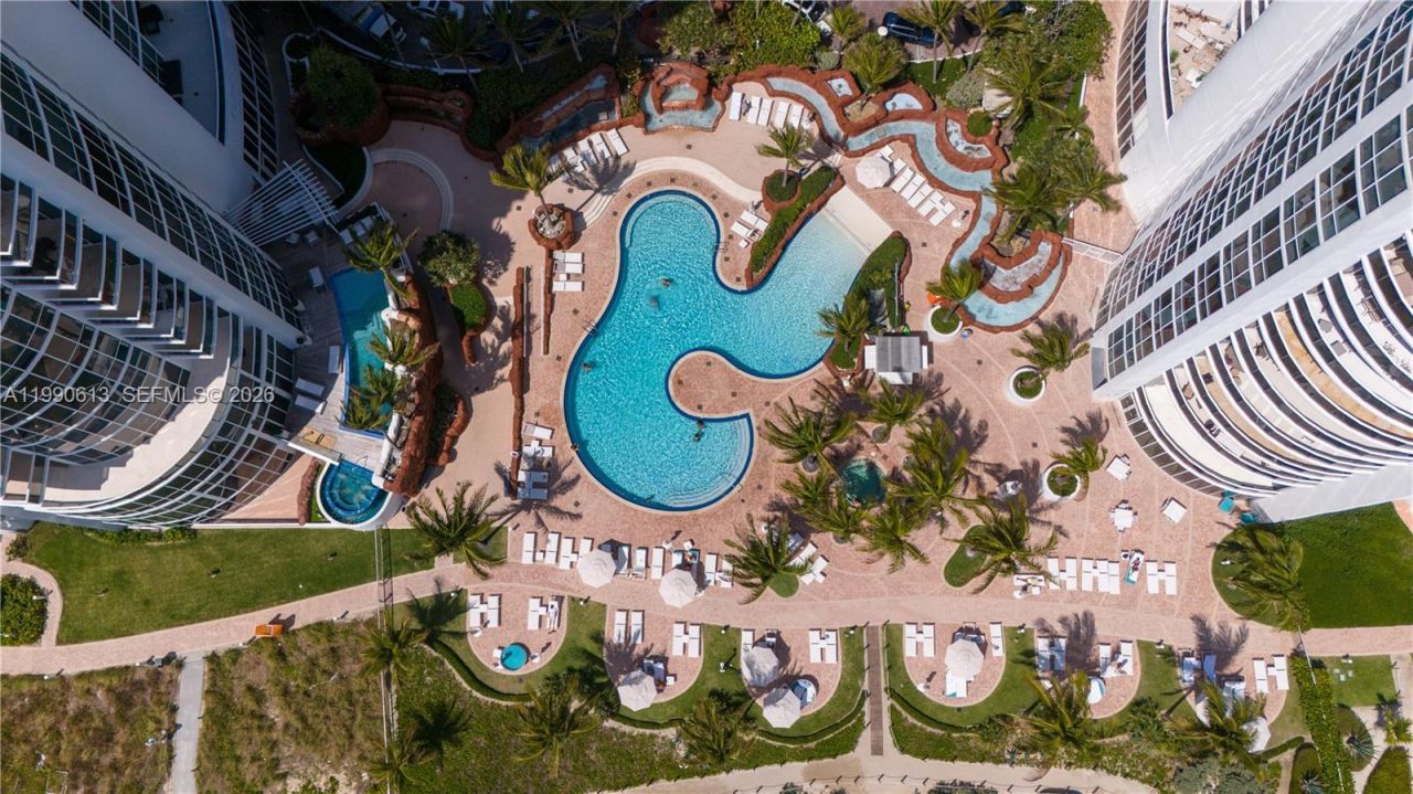 18201 Collins Ave , Unit 1209, Sunny Isles Beach, FL 33160 Photo