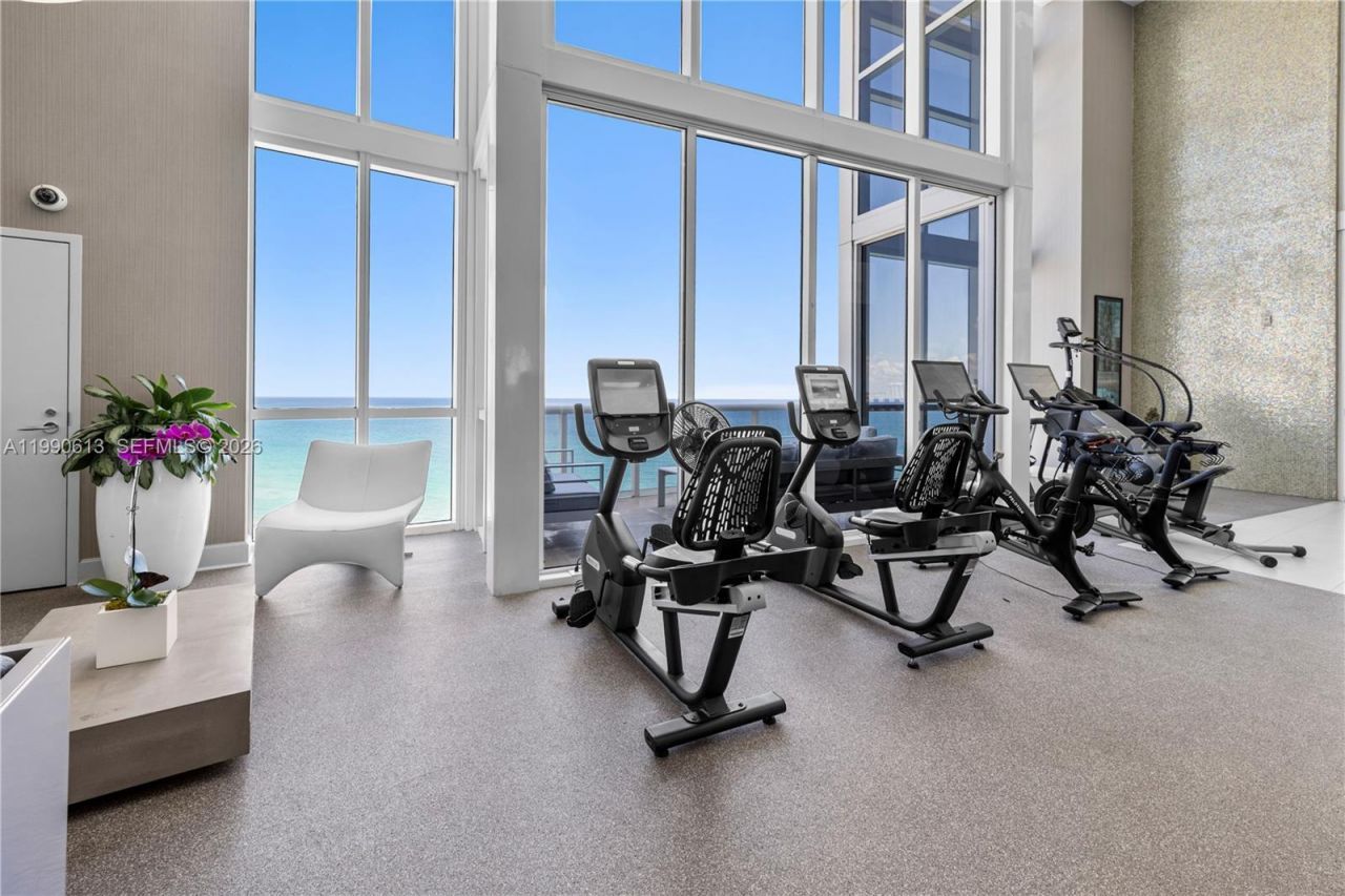 18201 Collins Ave , Unit 1209, Sunny Isles Beach, FL 33160 Photo