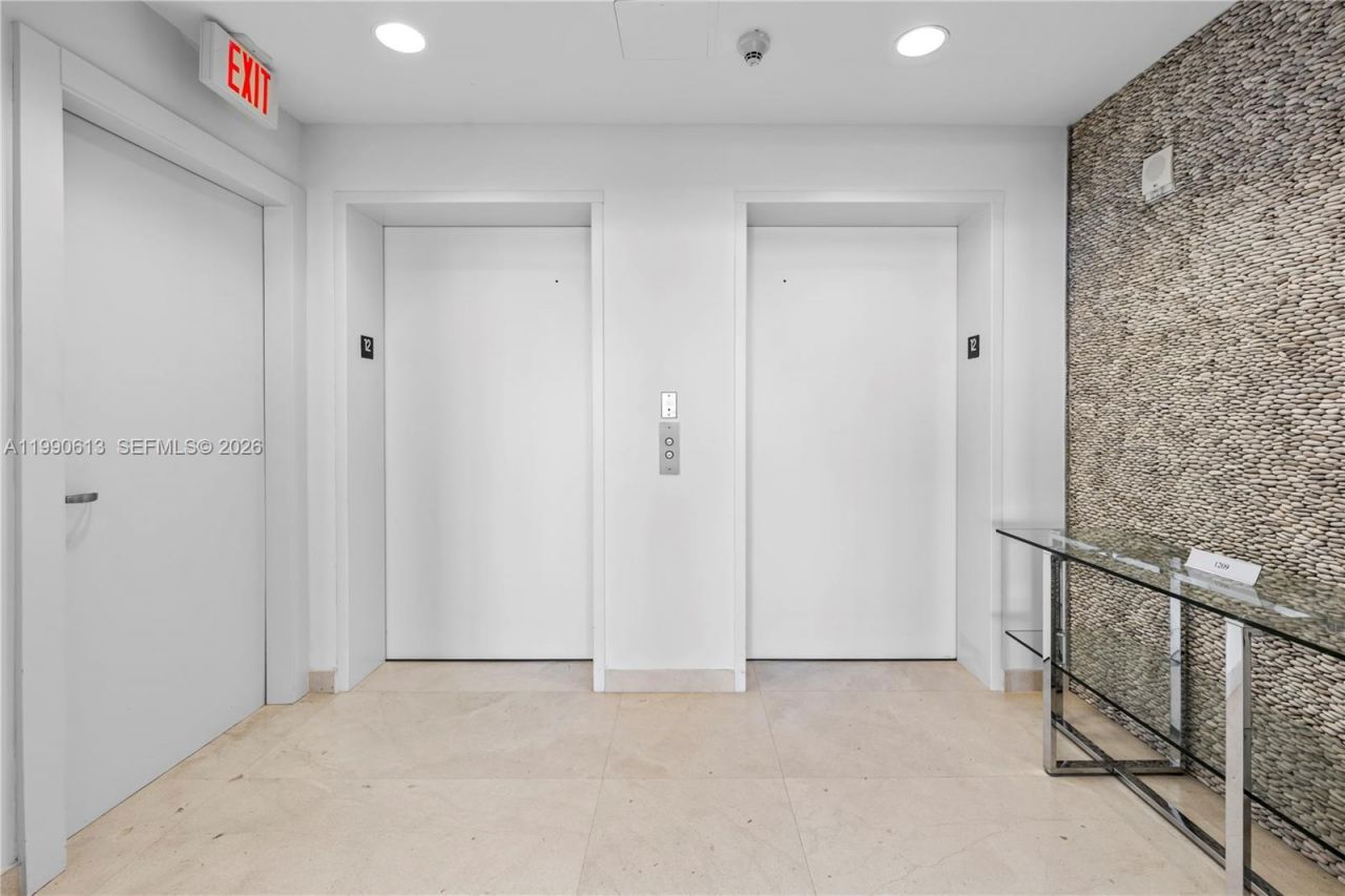 18201 Collins Ave , Unit 1209, Sunny Isles Beach, FL 33160 Photo