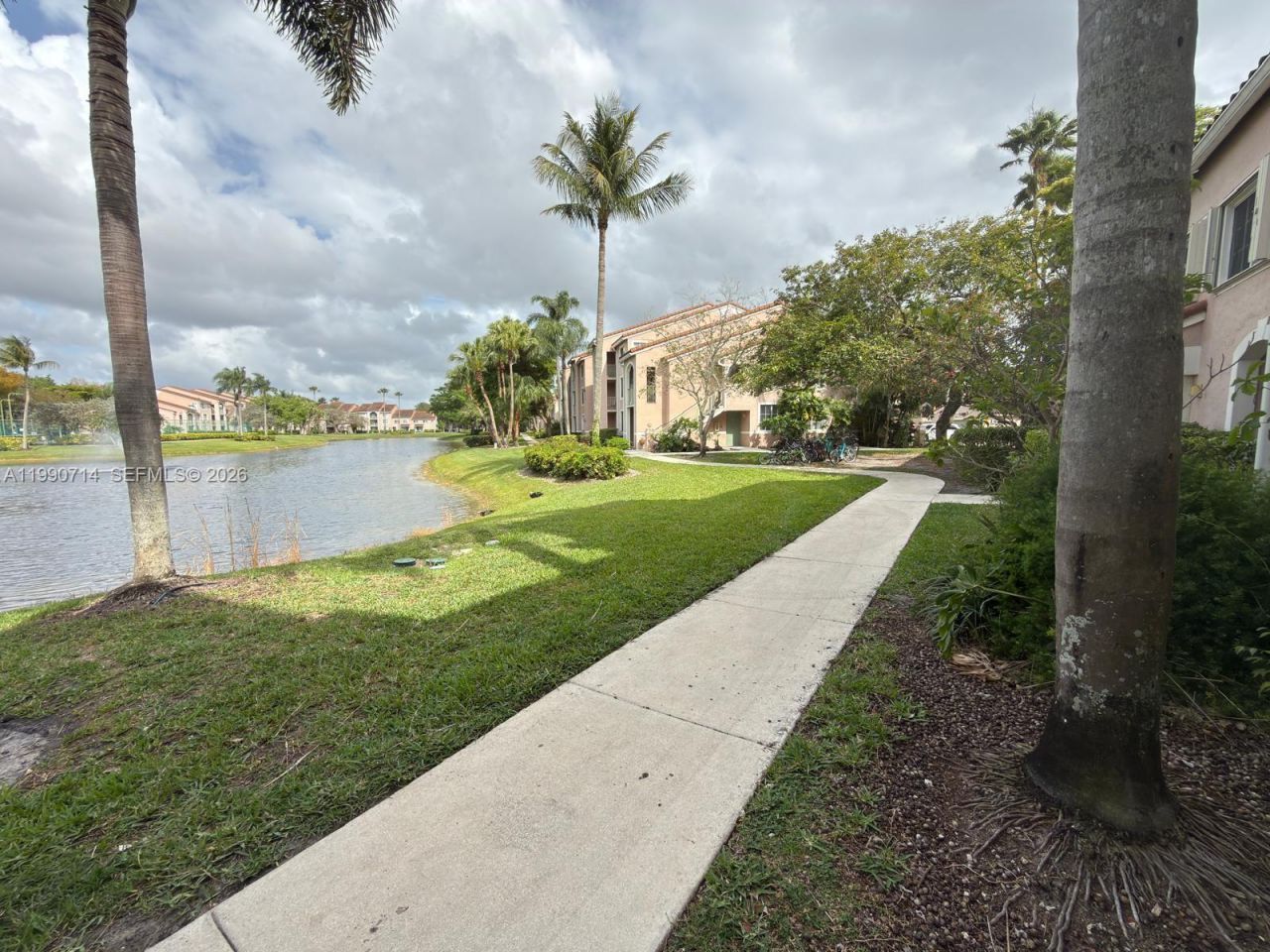 12154 Saint Andrews Pl, Unit 208, Miramar, FL 33025 Photo