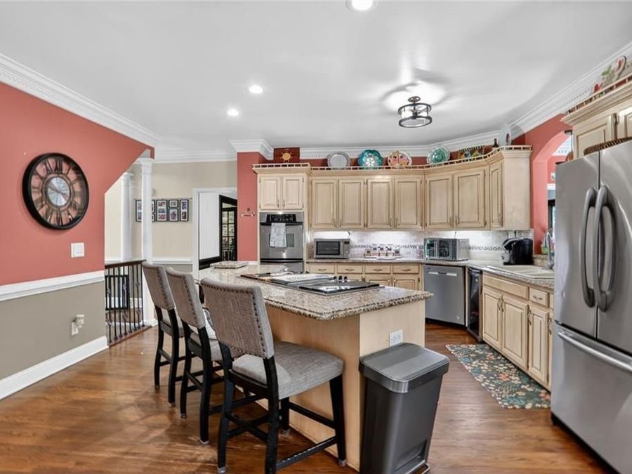 Property Image 8