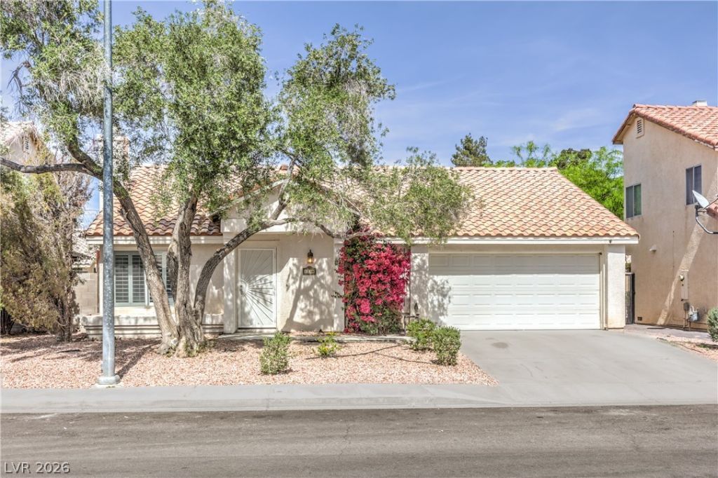 1734 Black Hills Way, North Las Vegas, NV 89031 Main Photo