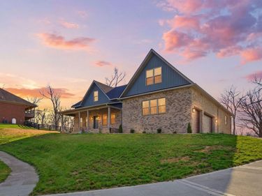 100 Seven Oaks Drive, Richmond, KY 40475