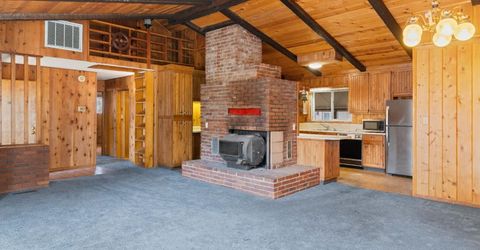 945 3rd St, South Lake Tahoe, CA 96150 Photo