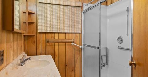 945 3rd St, South Lake Tahoe, CA 96150 Photo