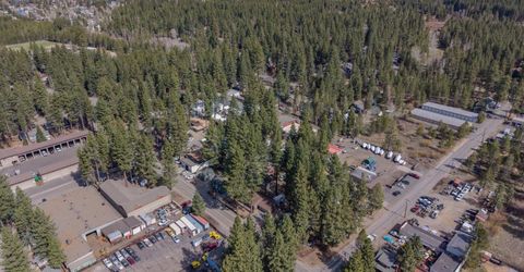945 3rd St, South Lake Tahoe, CA 96150 Photo