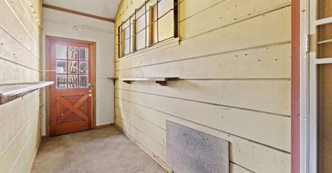 945 3rd St, South Lake Tahoe, CA 96150 Photo