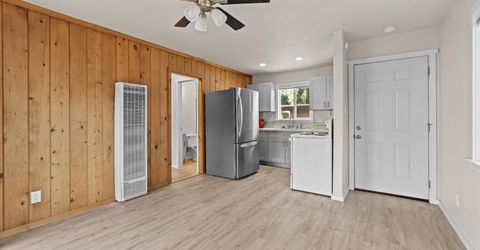 945 3rd St, South Lake Tahoe, CA 96150 Photo