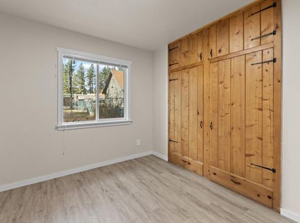 945 3rd St, South Lake Tahoe, CA 96150 Photo