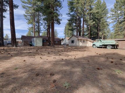 945 3rd St, South Lake Tahoe, CA 96150 Photo