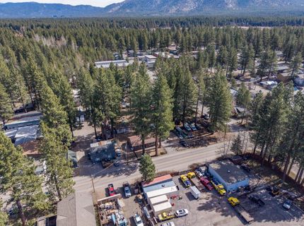 945 3rd St, South Lake Tahoe, CA 96150 Photo