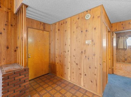 945 3rd St, South Lake Tahoe, CA 96150 Photo