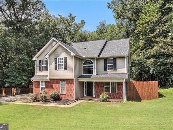 171 Barrington Farms Parkway, Sharpsburg, GA 30277