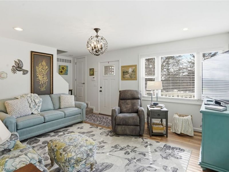 64044 Mulberry Street, Cambridge, OH 43725 Photo 13