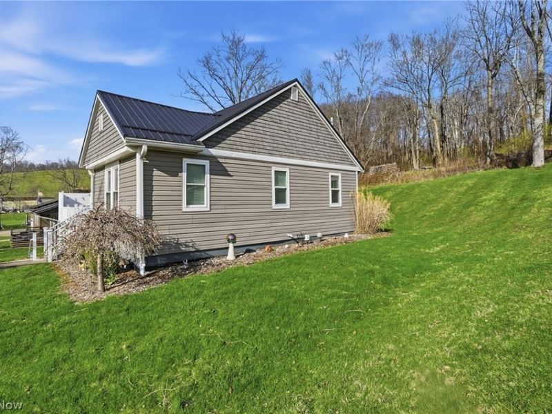 64044 Mulberry Street, Cambridge, OH 43725 Photo 7