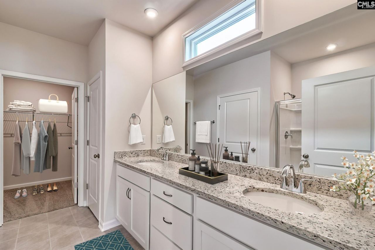 327 Ursus Drive  Photo 11