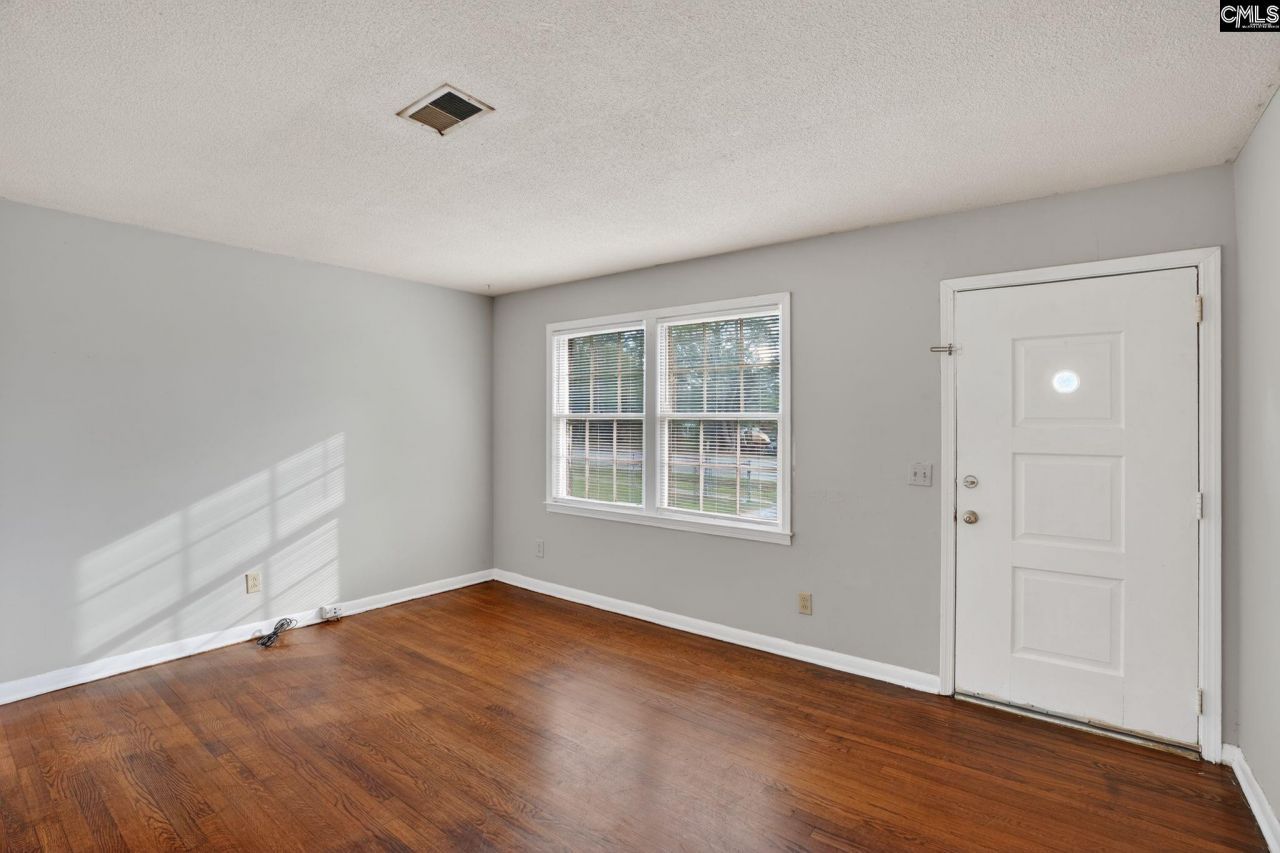 3821 Trotter Road  Photo 11