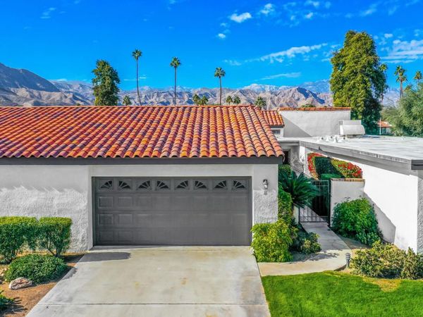 11 Ronda Drive, Rancho Mirage, CA 92270